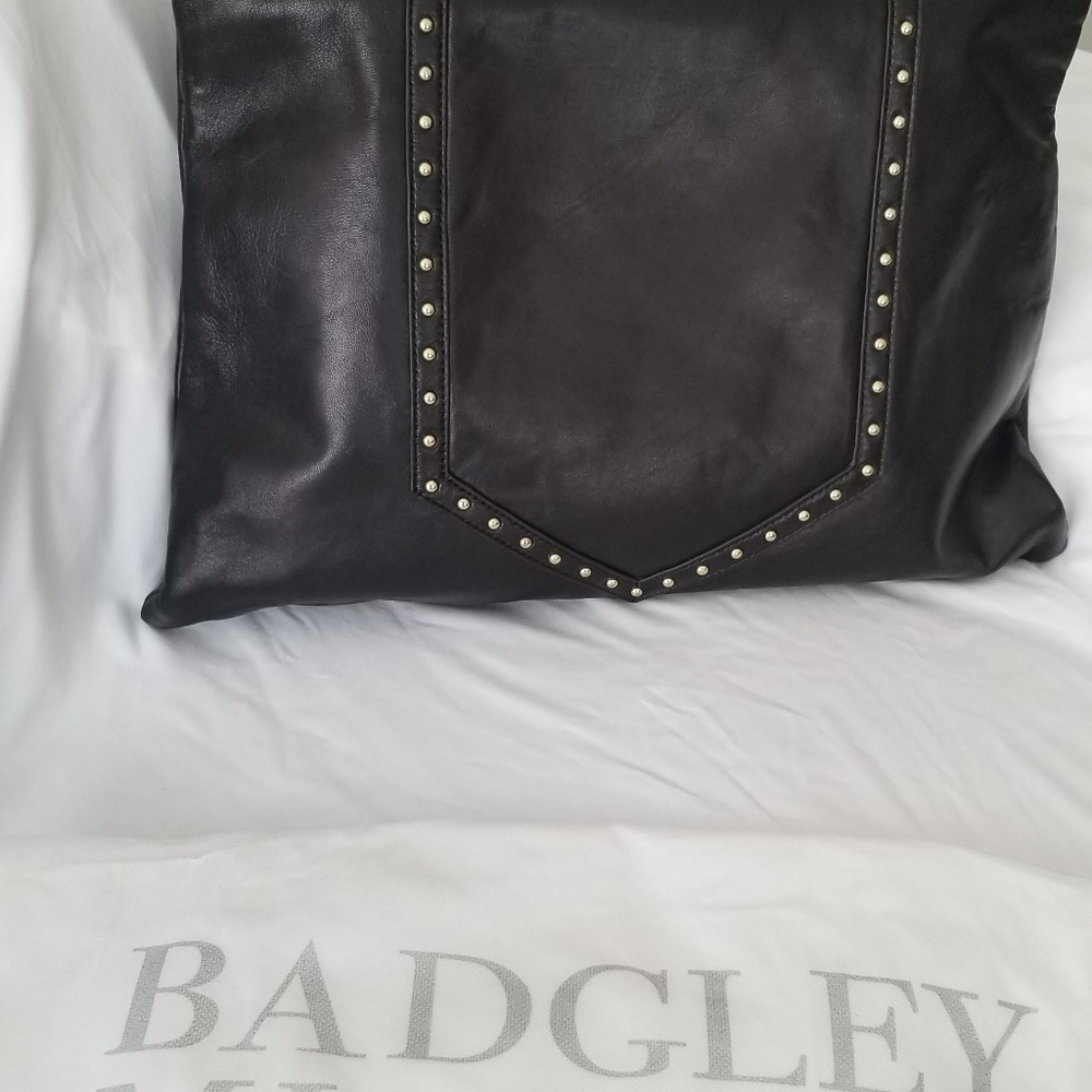 Badgley Mischka Leather bag 2 styles 1 bag - Picture 5 of 8